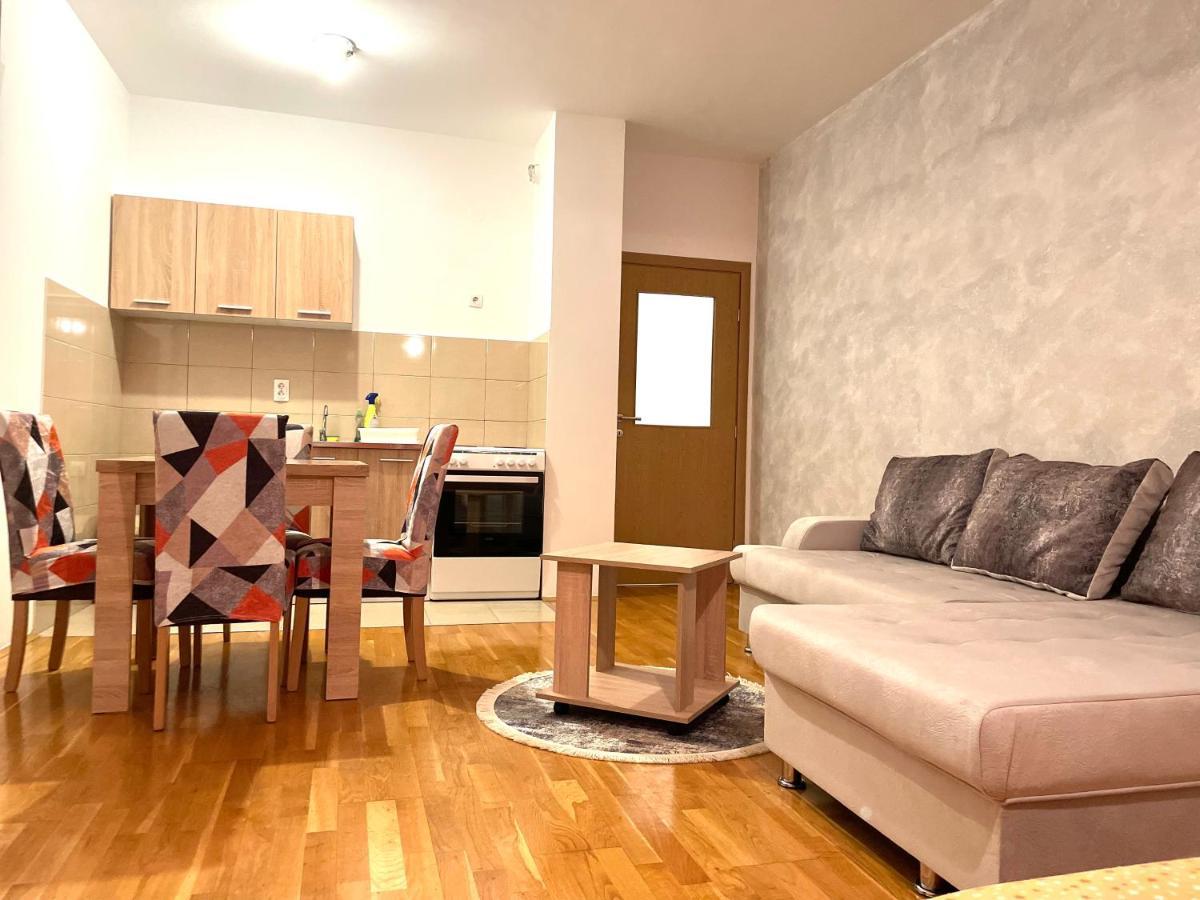 Naki Apartmani Podgorica Exterior foto