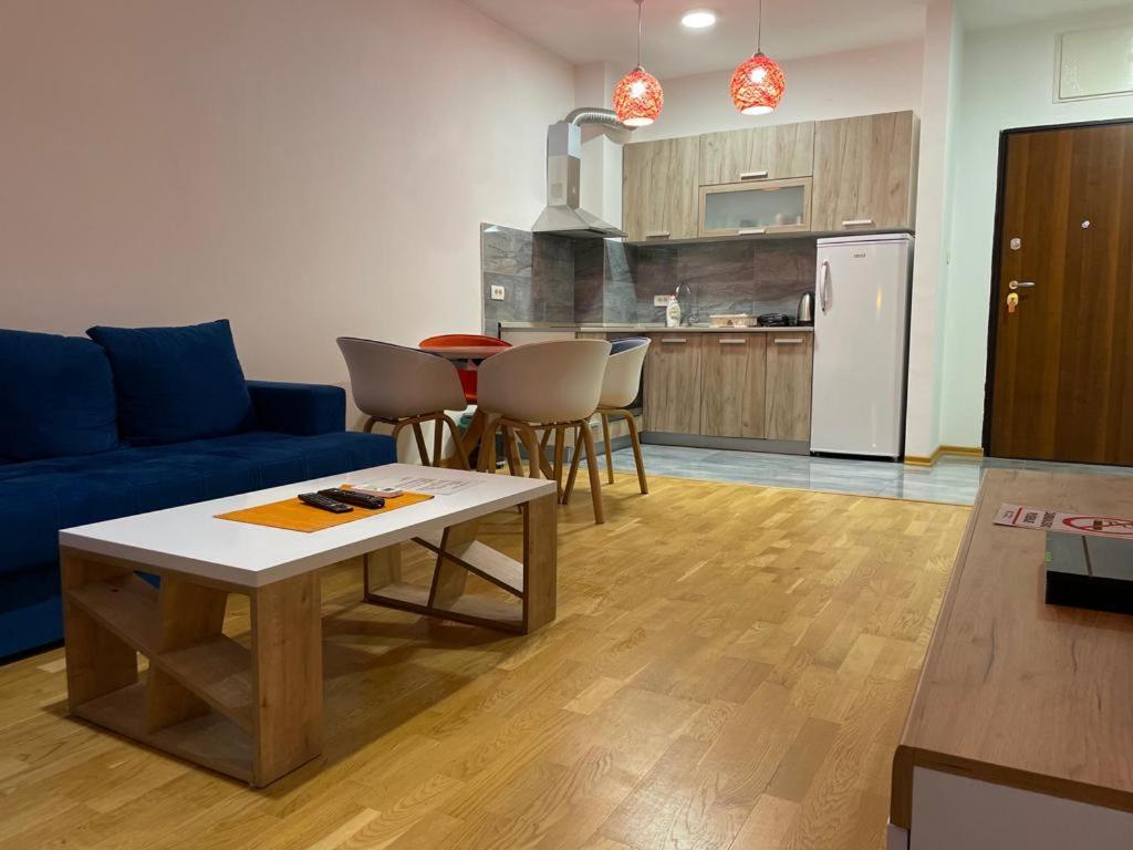 Naki Apartmani Podgorica Exterior foto